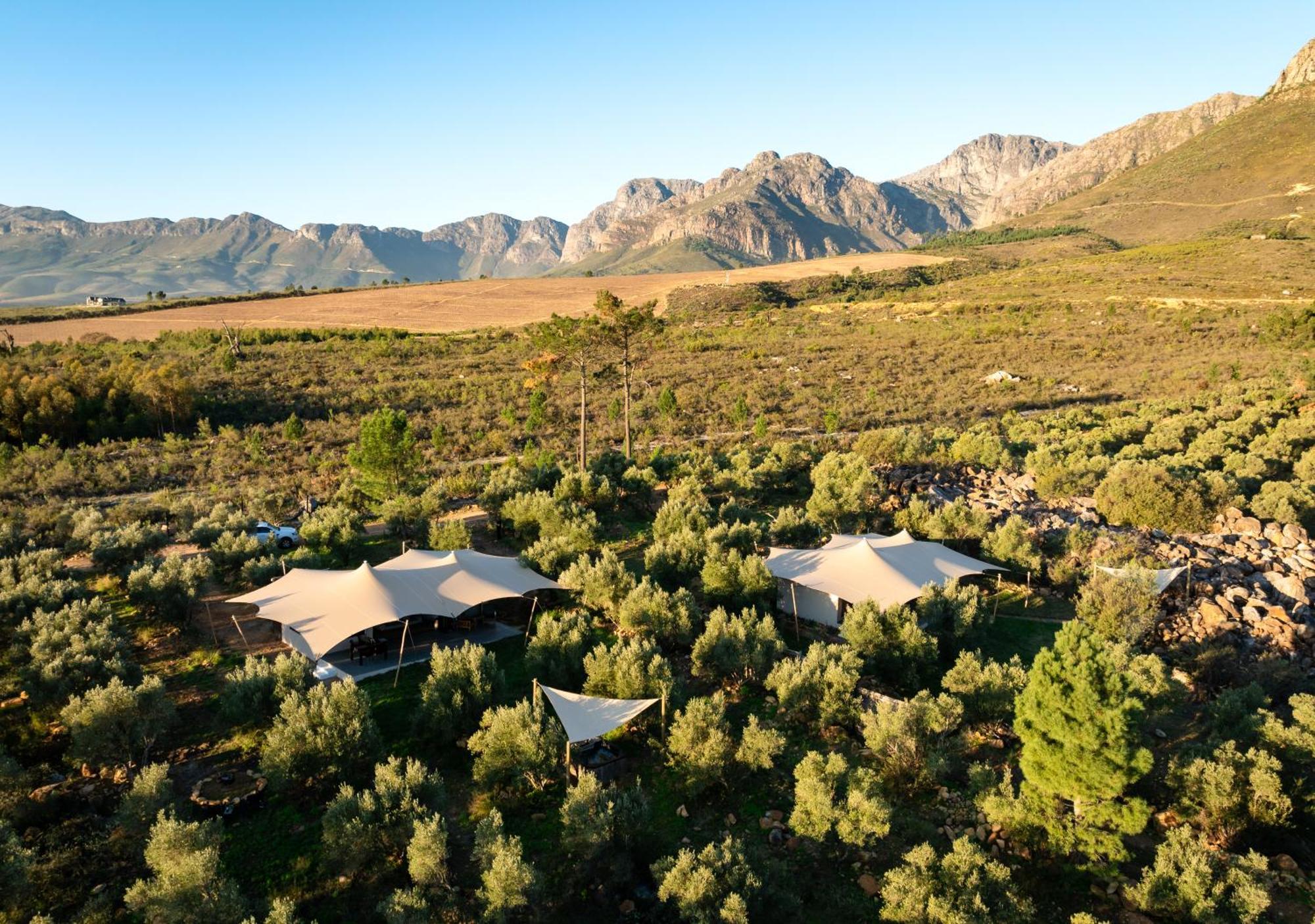 Wagyu Mountain Hotel *